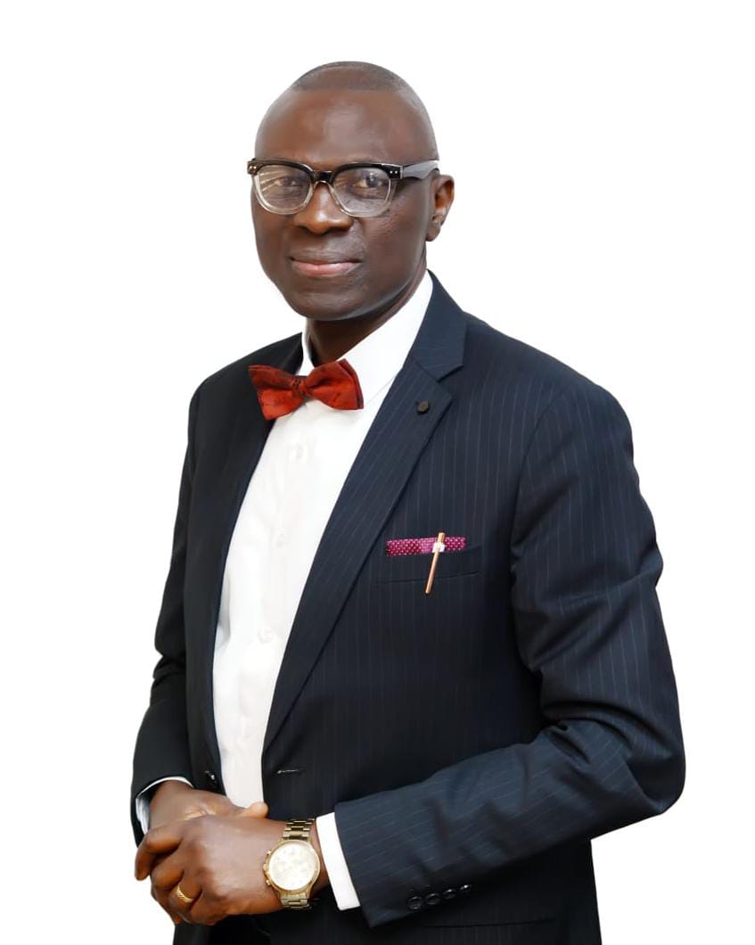Dr Olugbenga Owoeye